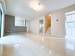 綾瀬市深谷上6丁目　中古戸建