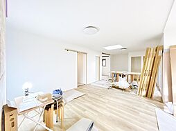 新潟市西区五十嵐中島5丁目　戸建て