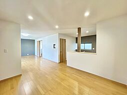 新潟市西区寺尾東2丁目 戸建て