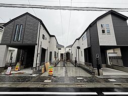 足立区伊興3丁目　7棟 E号棟