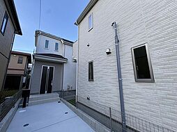 川口市源左衛門新田300番 B号棟