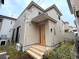 草加市稲荷4丁目　築浅戸建