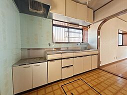 八街市八街ほ　戸建て