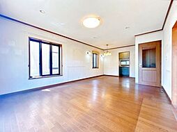 四街道市めいわ四丁目　戸建て
