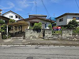 南ひな壇にて陽当たり良好 前面道路幅員9mにて開放感あり