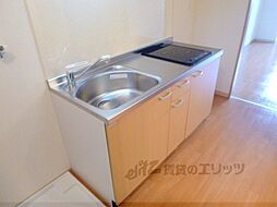 ジュネス太郎坊 206