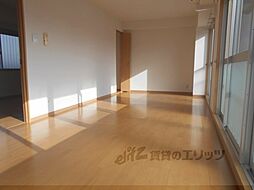 ディンプル阪本 303