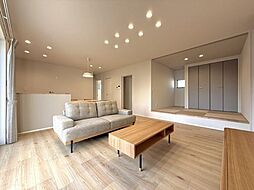 小郡市大崎2-2号棟　EK