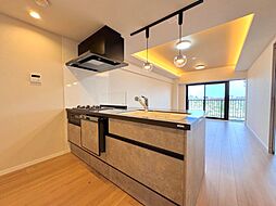 ライフペリエ三郷