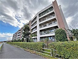 六会マンション