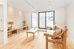 角地「新宿区南元町」Selection