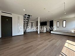 秦野市ひばりヶ丘 中古戸建