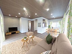 富士宮市安居山　戸建て
