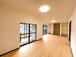 呉市焼山東4丁目　戸建て