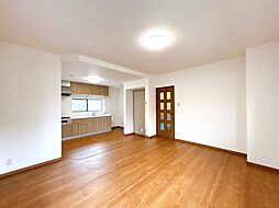 東広島市高屋高美が丘6丁目　戸建て