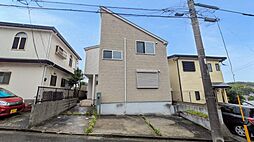 杉田8丁目〜カースペース2台〜　再生戸建て