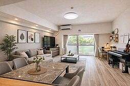 --港北ニュータウンプロムナード仲町台１号棟--