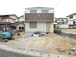 北区広陵町6丁目新築戸建