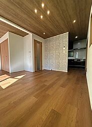 戸塚区戸塚町　戸建