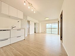 エクセル堀川 【令和7年6月改装・即入居可】