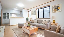 四日市市富田１丁目　戸建