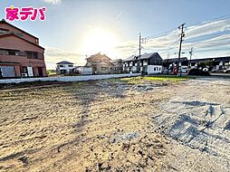 豊川市伊奈町原松 8号地