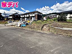 リーブルガーデン新城市平井60期　2号棟