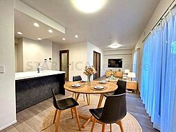 リソシエ・ヴァリエ西院