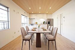 タウン伝治山7棟 206