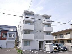 ルチアーノ山鼻 303