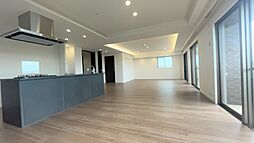 ロイヤルアーク大濠公園