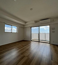 ガリシア東上野