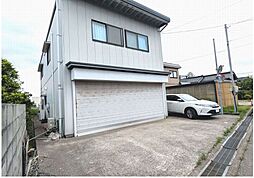 鉄骨造3LDKと車庫 駐車複数台可能