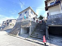 川西市湯山台2丁目　戸建て