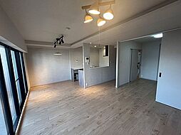 ロイヤルシャトー伊丹行基 302