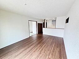 小田原市栢山(1136ー3) 11号棟