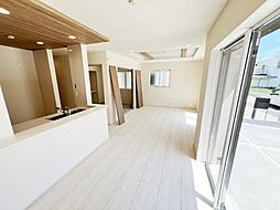 中郡二宮町二宮(1042ー1)　4号棟