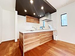 秦野市菩提　2号棟