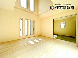 秦野市ひばりケ丘　1号棟