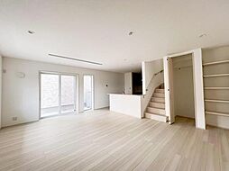 横浜市緑区十日市場町 戸建　C棟