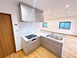 亀岡市南つつじケ丘桜台3丁目　戸建て