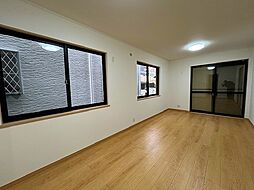 高槻市栄町2丁目2-5