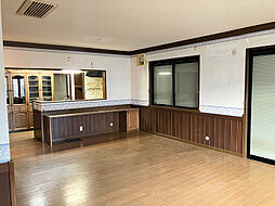 寝屋川市成田東が丘14-16