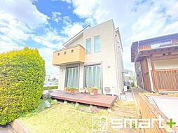 つくば市 研究学園6丁目 三方角地の贅沢な一邸