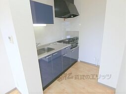 シャトレー六番館 201