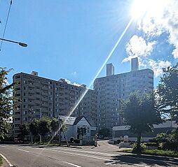 ロイヤルコート大谷地壱番館 104