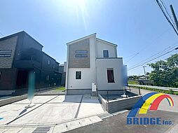 深夜対応可能　四街道市旭ケ丘・南に面した人工芝のお庭付き・ 2号棟