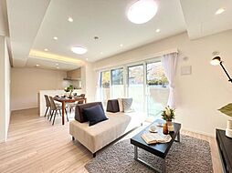 ビューリッシュ港北ニュータウンアジュリーヌ