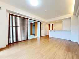 ローヤルシティ鴨居7番館