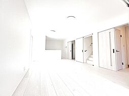 伊勢原市沼目4丁目 中古戸建　No.1